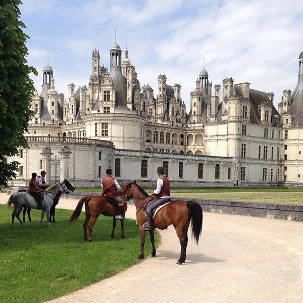 Loire Castles equestrian holidays (France)